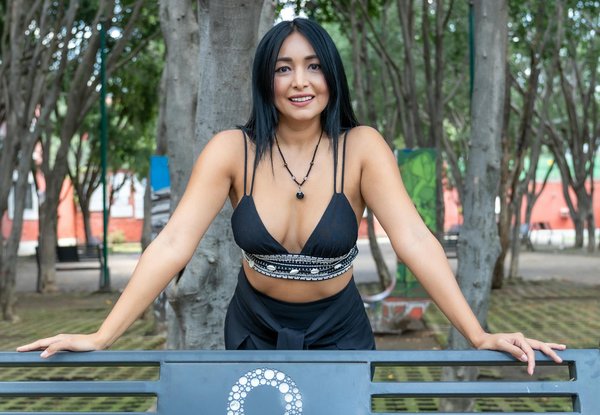 What Are the Secrets Behind a Traditional UK Sunday Roast?